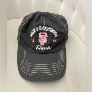 SF Giants Vintage Women’s Pink Baseball Cap